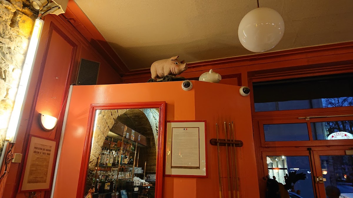 Restaurant Aux Trois Cochons à Lyon