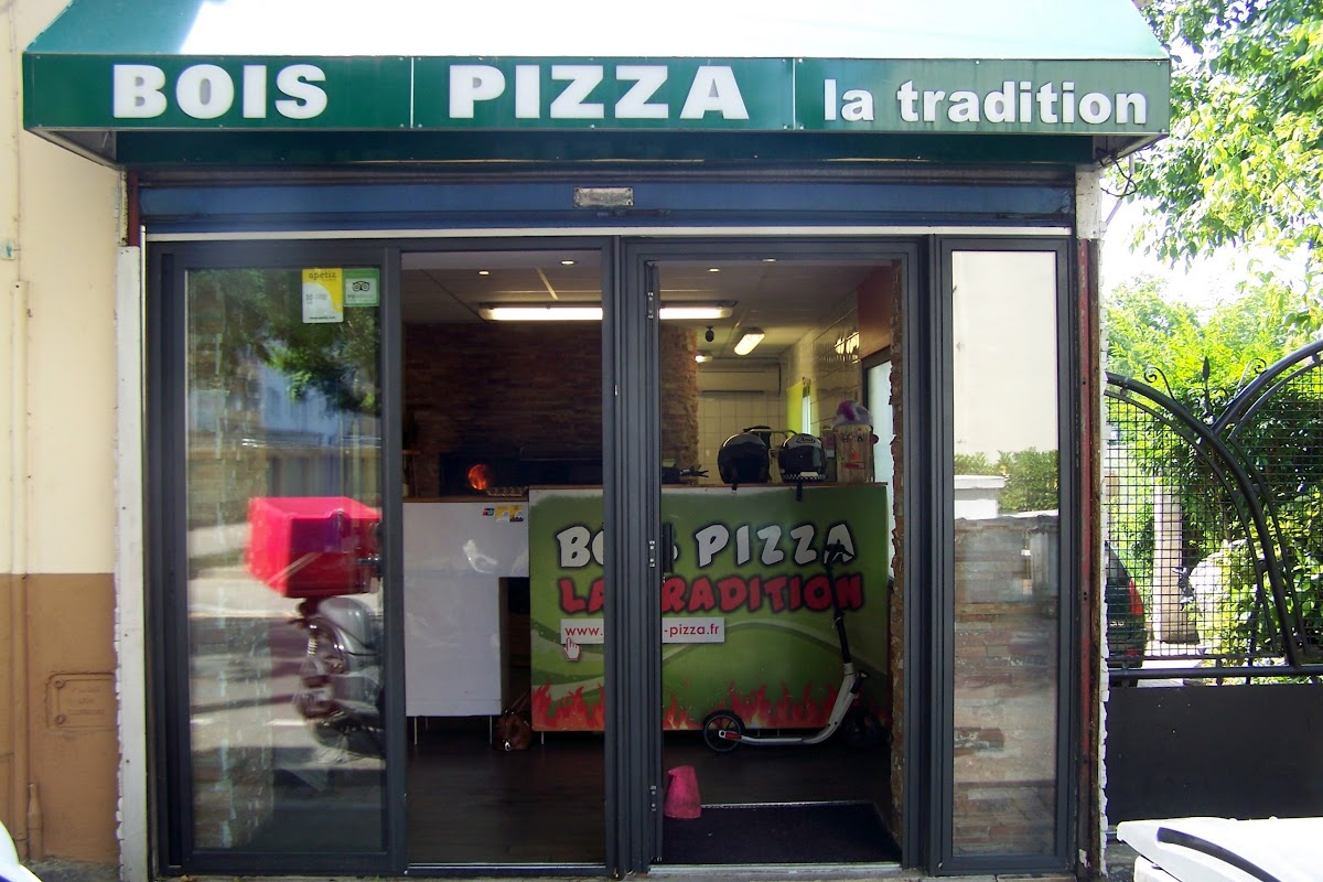 Restaurant Bois Pizza à Lyon