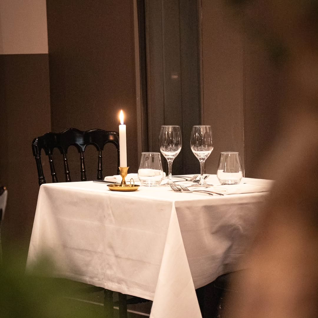 Victoria Hall Restaurant et Bar Lounge sur Instagram