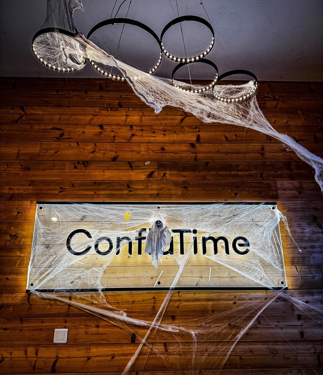 ConfluTime sur Instagram