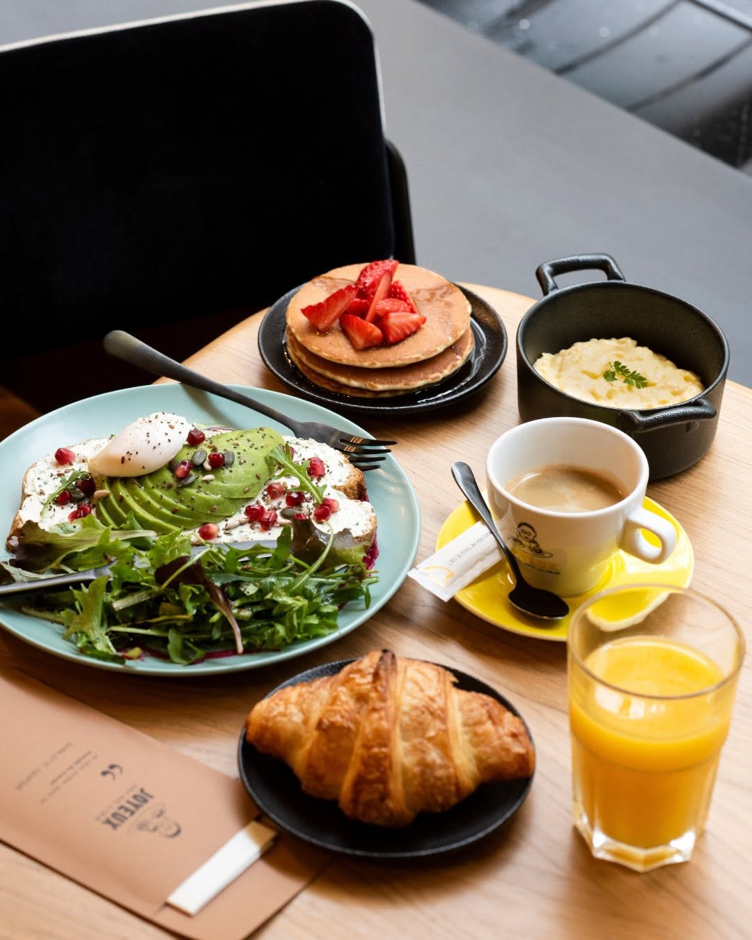Café Joyeux Lyon sur Instagram