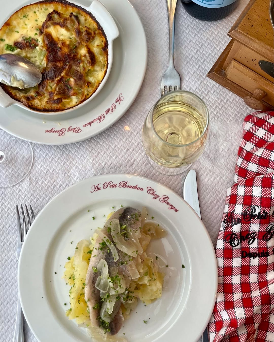 Au Petit Bouchon Chez Georges sur Instagram