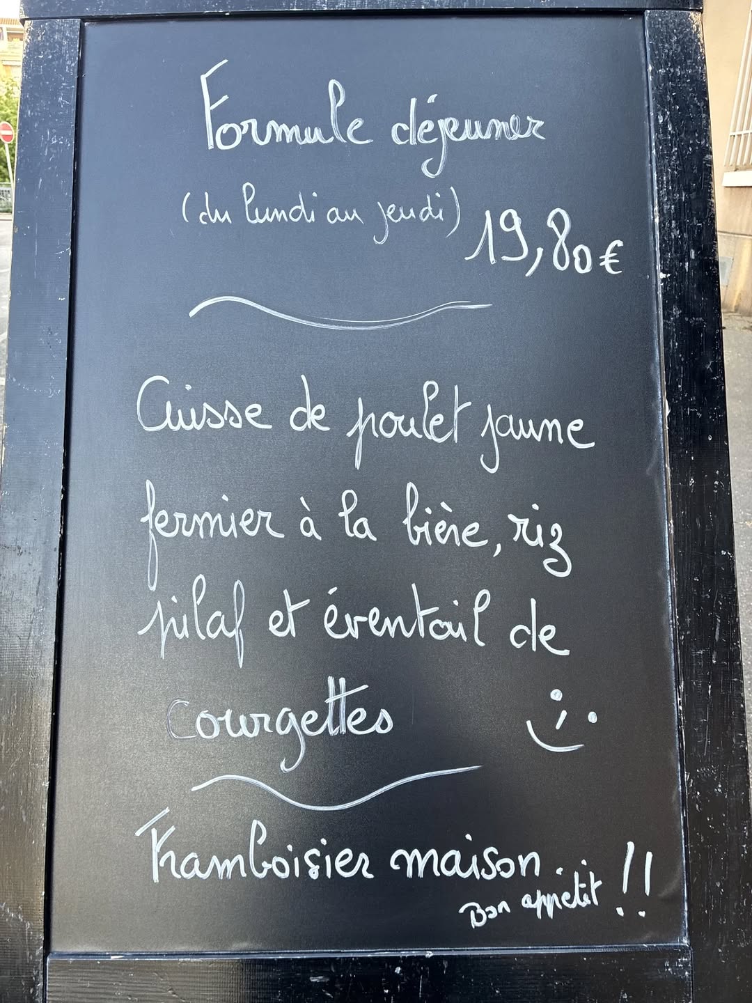 Coté Château sur Instagram