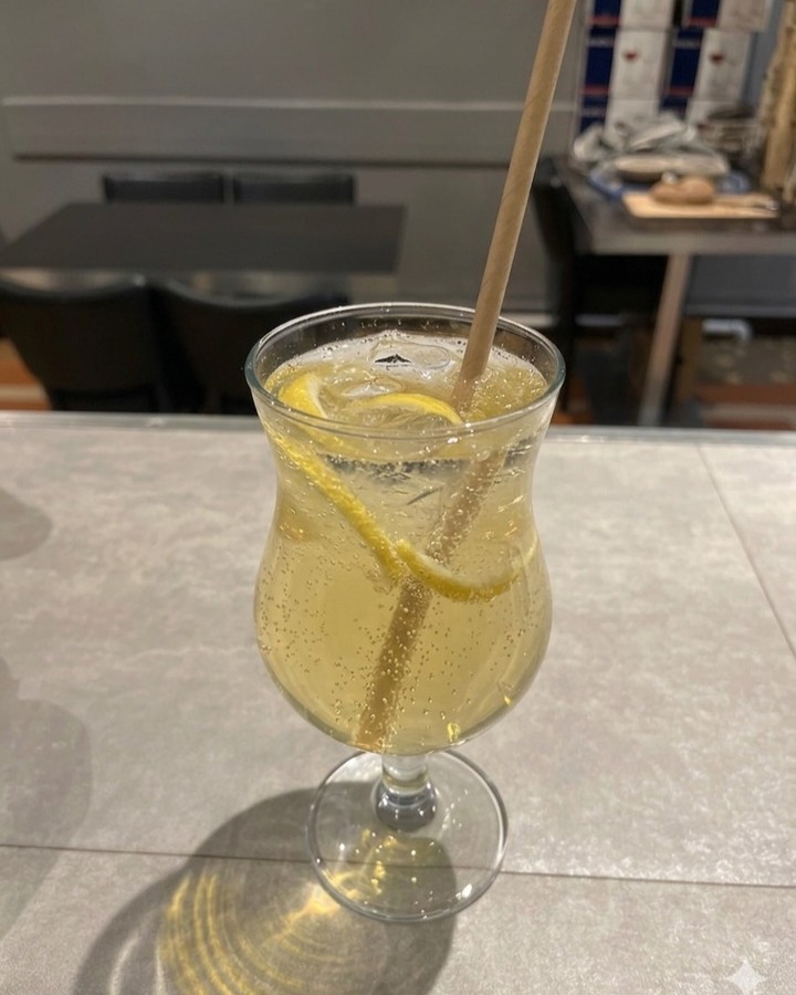 Trois Fois M sur Instagram