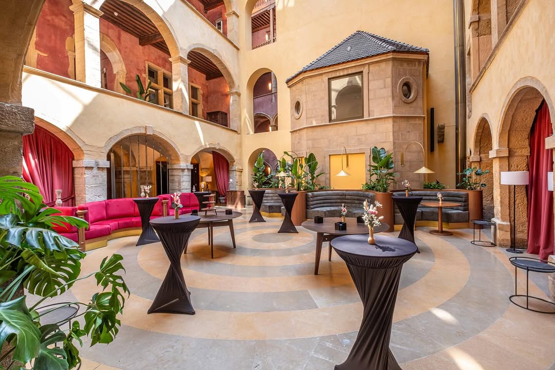 Les Loges sur Instagram