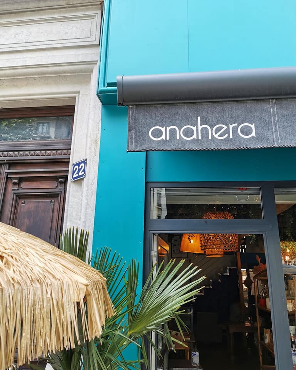 Anahera sur Instagram
