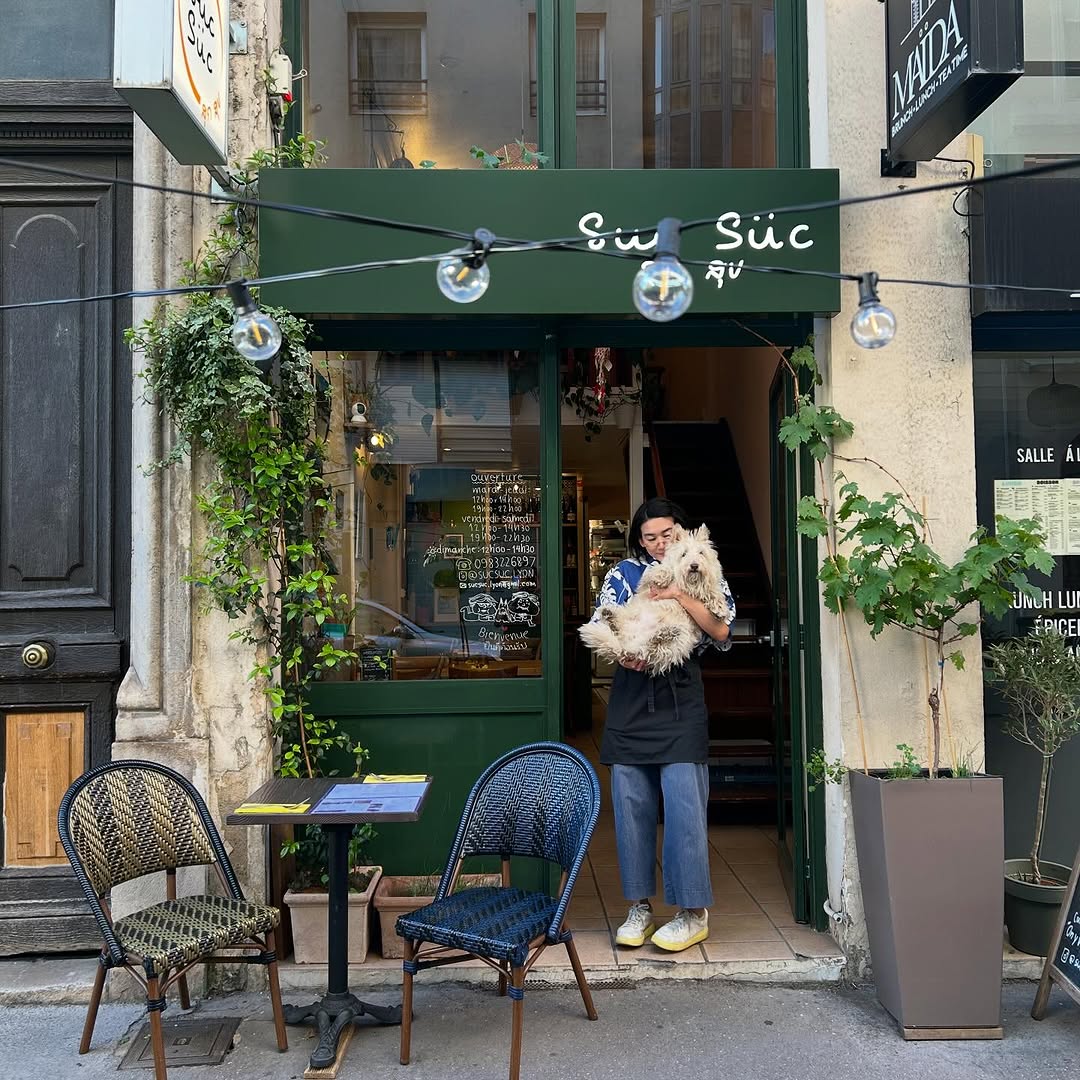 Suc Süc (สุก-สุข) sur Instagram