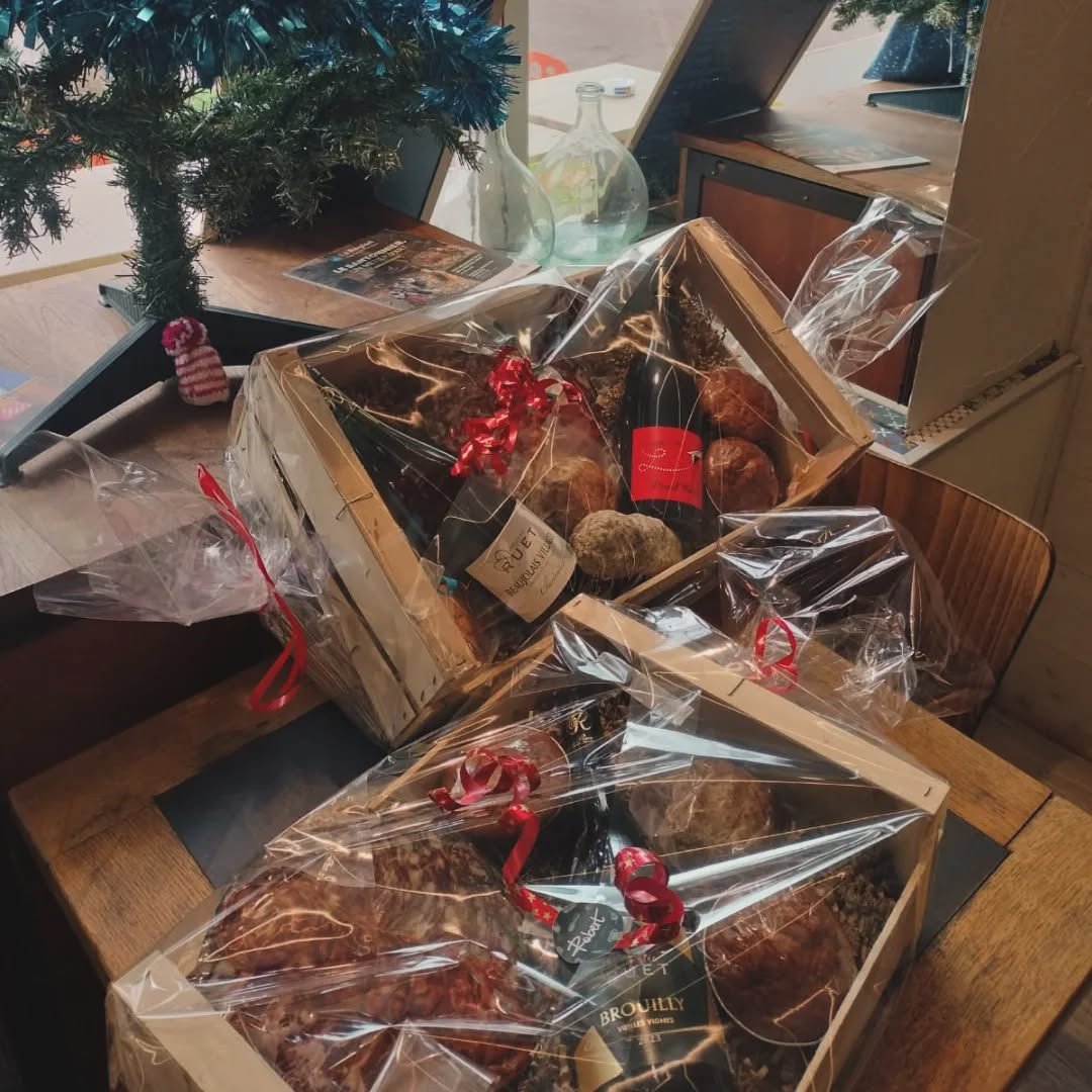 robert croix rousse sur Instagram